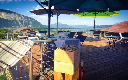 Hotel La Croix De Savoie & Spa
