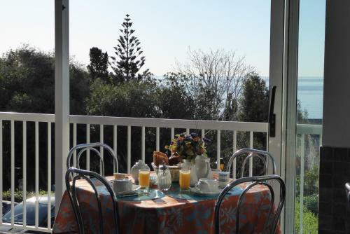 Hotel Cyrnea