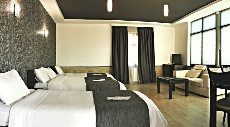 Continental Hotel