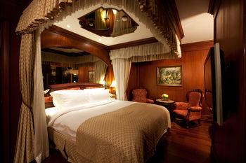 Hotel Imperial Palace