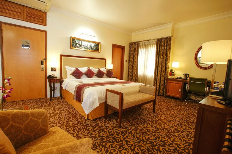 Hotel Royal Park Residence