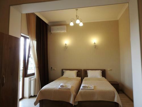 Hostal White Hotel