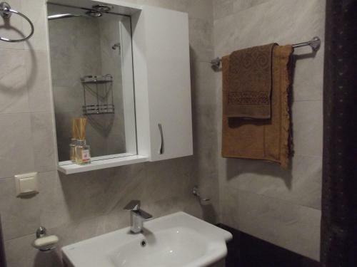 Hostal White Hotel