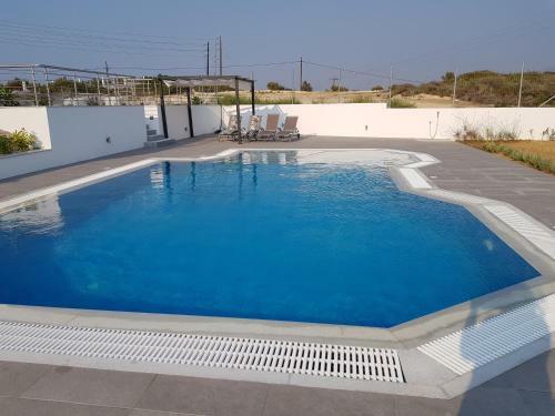 Neptune Holiday Home