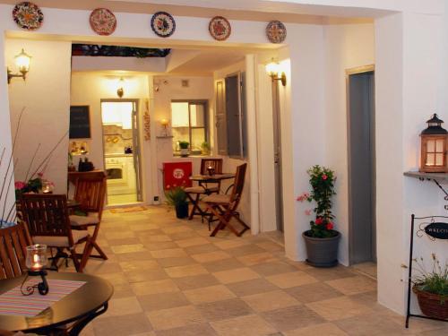 Posada Medieval Inn