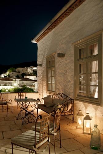 Hotel Cotommatae Hydra 1810