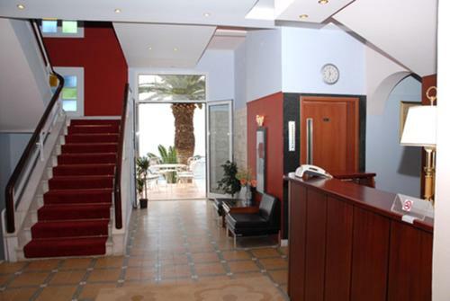 Aegli Hotel