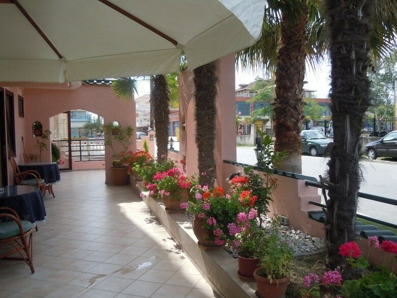 Hotel Tropicana