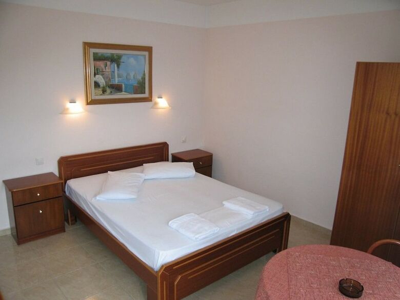 Hotel Tropicana