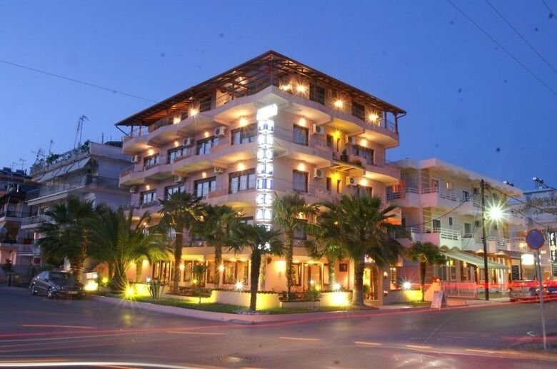 Hotel Tropicana