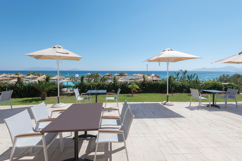 Grand Blue Beach Hotel