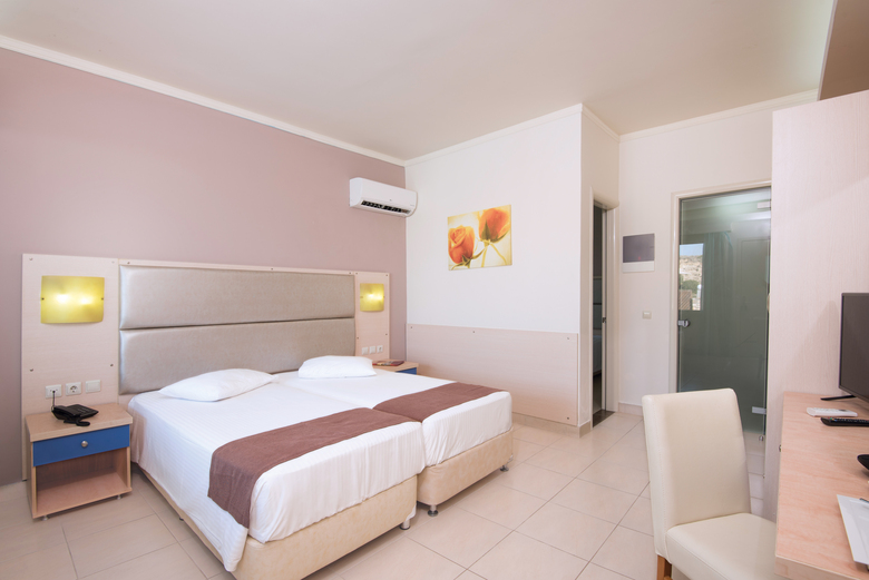 Hotel Kouros Palace