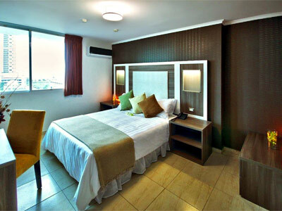 Hotel Bahia Suites