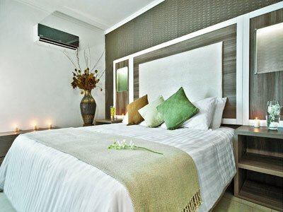 Hotel Bahia Suites