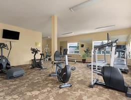 Chateau Nova Hotel & Suites