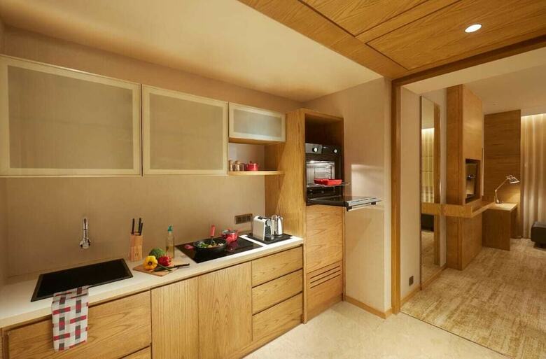 Hotel Residency Towers