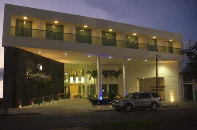 Hotel Grand Marlon (.)