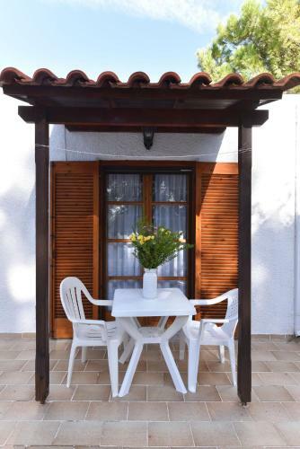 Apartamento Eretria Park Studios