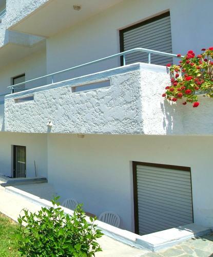 Yiannis Apartments & Studios