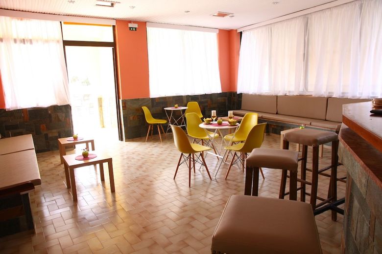 Triton Garden Hotel