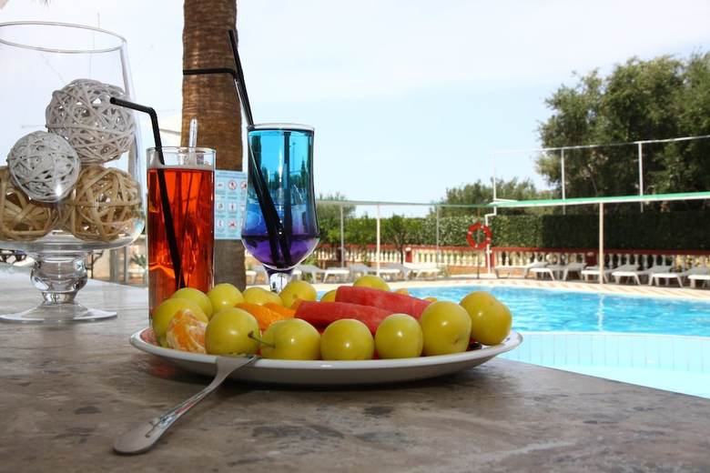 Triton Garden Hotel