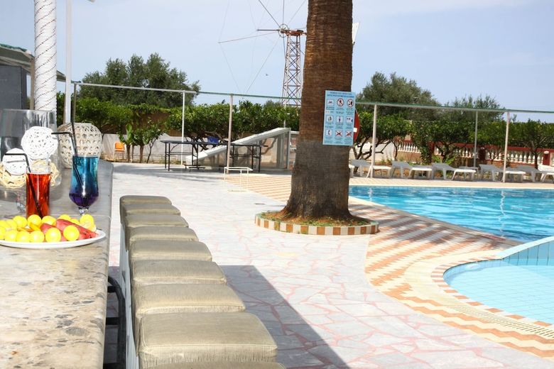 Triton Garden Hotel