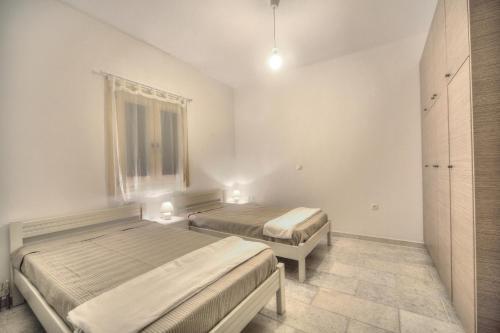 Cymothoe Villas