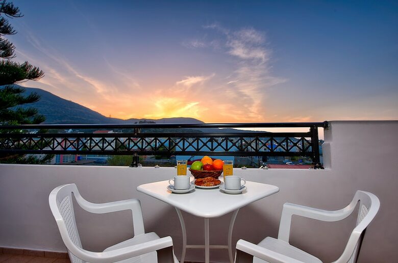 Kostas Apartments