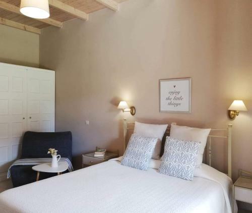 Efi & Sofia Apartments