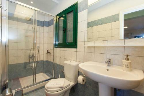 Apartment In Villa Rosebud