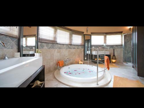 Villa Privilege Classic & Exclusive