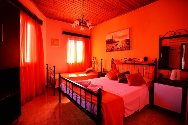 Hostal Olympos Pension