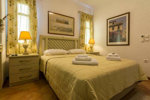 Elaia Villas