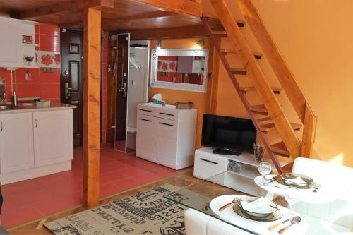 Halkoz Apartment