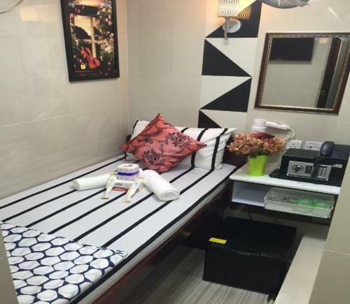 Hostal Hotel Skycity