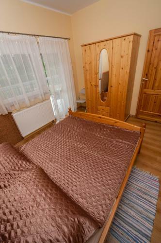 Park Apartment