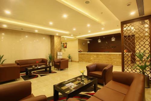 Hotel Starlit Suites