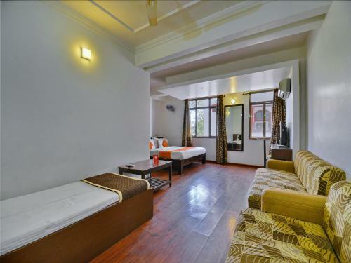 Hotel Oyo Premium Jaipur Junction