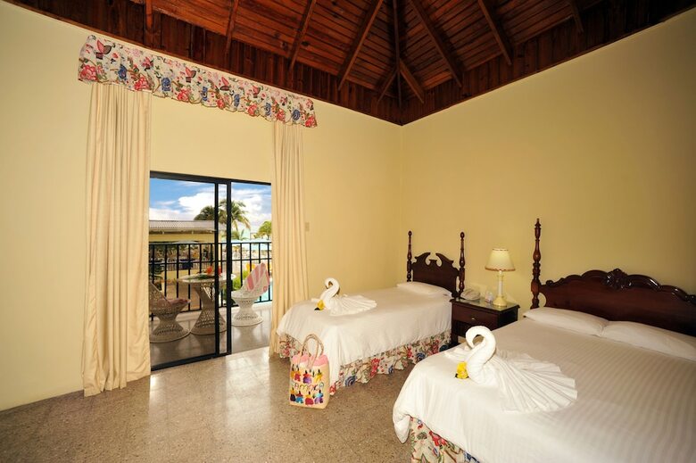 Hotel Rooms On The Beach Negril