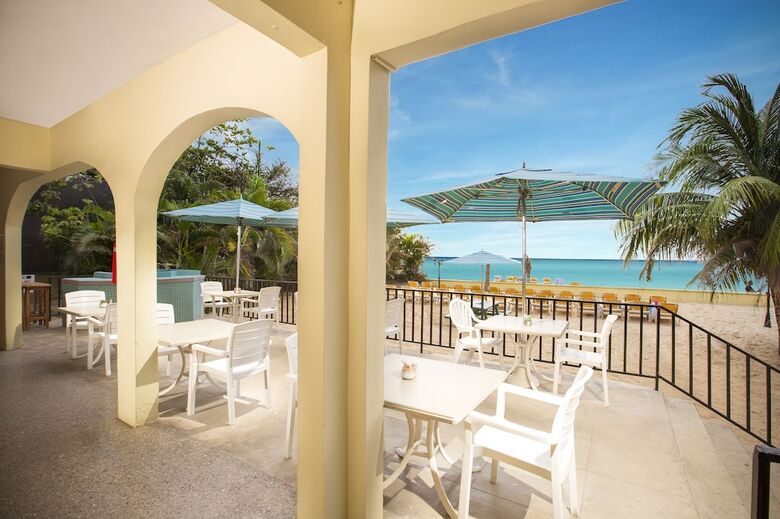 Hotel Rooms On The Beach Negril