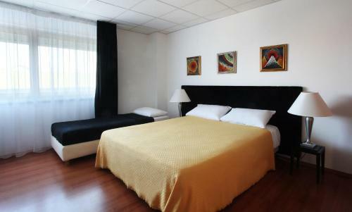 S�s Motel