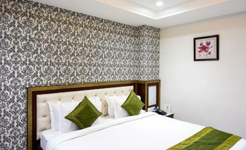 Hotel Treebo Empire