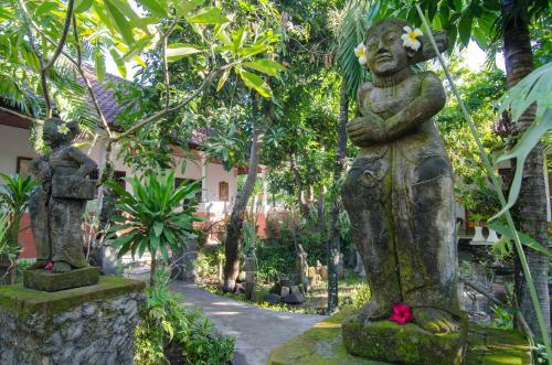 Tjana Homestay