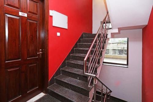 Hotel Oyo Flagship 136 Sector 45 Noida
