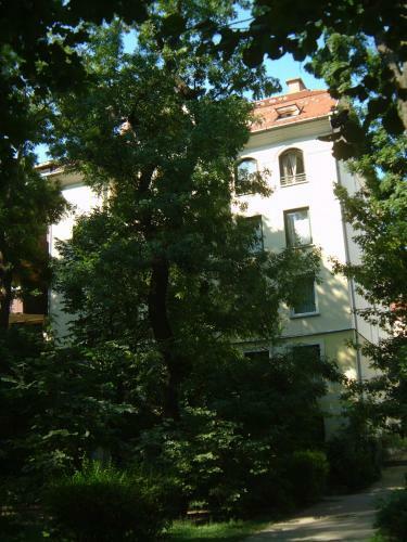 Hostal Park Vend�gh�z