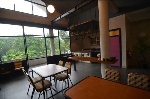 Hostal Naraya House