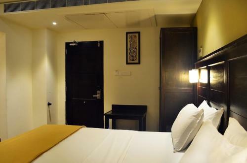 Hotel Ranis Grand