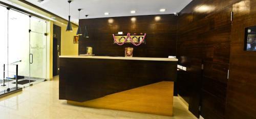 Hotel Ranis Grand