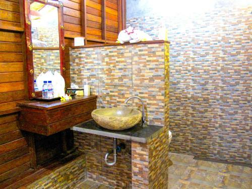 D'mas Huts Lembongan