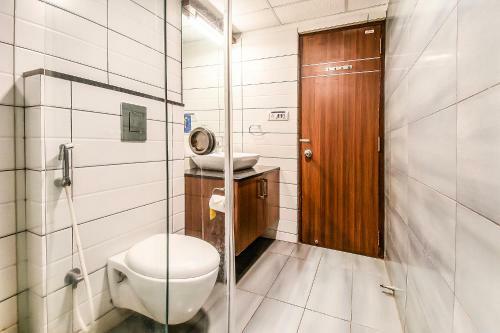 Fabhotel Oakwoods Gr
